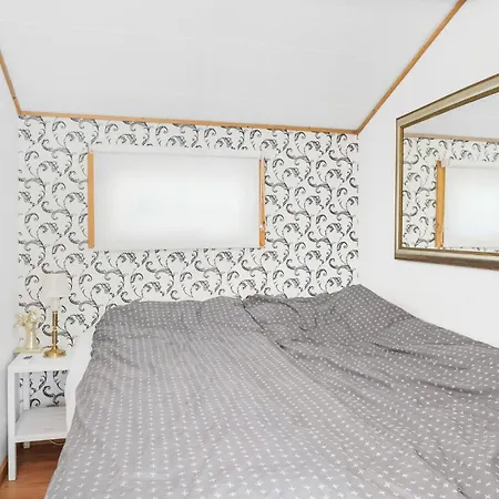 2 Bedroom Gorgeous In Rødby